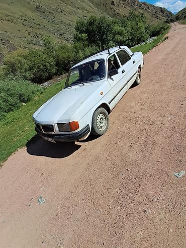 салон машины: ГАЗ 3110 Volga: 1998 г., 2.4 л, Механика, Бензин, Седан — 3