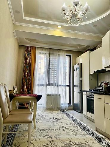 2 комнаты, 56 м², 5 мкр Элитка, 7 этаж, Косметический ремонт