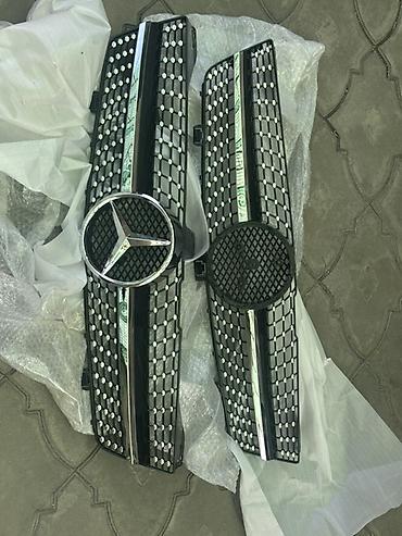 dia: Решетка радиатора Mercedes-Benz 2025 г., Новый, Аналог — 2