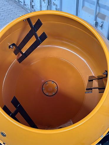 лототрон купить: Бетоносмеситель ROLF TOP-210L Описание: - Электрический — 4