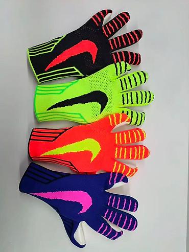 Перчатки: Вратарские перчатки для футбола — широкий выбор моделей и расцветок — 17