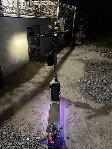 crolan 26: İşlənmiş Elektrik samokat 10", 251 - 350 Vt, 26 - 35 km/s, Ünvandan götürmə — 5