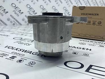 ventilator klime passat b5 5: VODENA PUMPA ZA VOLKSWAGEN POLO, TOURAN, GOLF 6 . - 03F 121 004 E | — 2