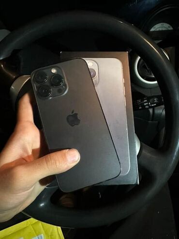 Apple iPhone: IPhone 13 Pro, Б/у, 256 ГБ, Graphite, Защитное стекло, Чехол, 89 %