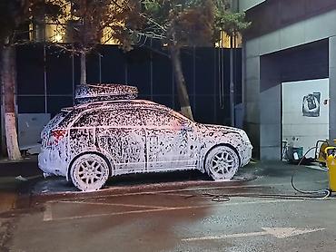 Opel: Opel Antara SUV - Kuzov: Qara rəng, ön xrom radiator barmaqlığı — 20