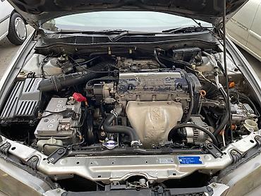 Honda: Honda Accord: 1999 г., 2 л, Бензин, Седан — 10