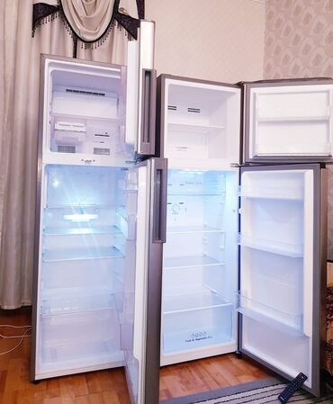 söyüd: Новый Холодильник Sharp, No frost, Двухкамерный, цвет - Серый