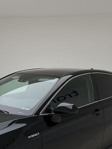 Toyota: Toyota Camry: 2020 г., 2.5 л, Вариатор, Гибрид, Седан — 11