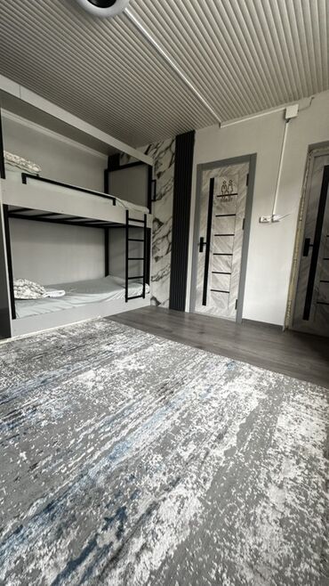 Посуточная аренда комнат: 200 м² — 5