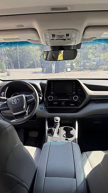 byd e2 2025: Toyota Highlander: 2022 г., 2.5 л, Автомат, Гибрид, Кроссовер — 6