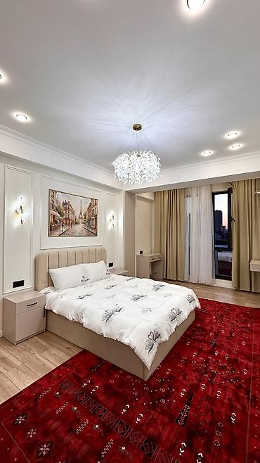 2 комнаты, 82 м², ул. Ахунбаева / Бакаева Элитка, 3 этаж, Дизайнерский ремонт
