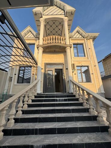 Продажа домов: Дом, 300 м², 6 комнат, Агентство недвижимости, Дизайнерский ремонт