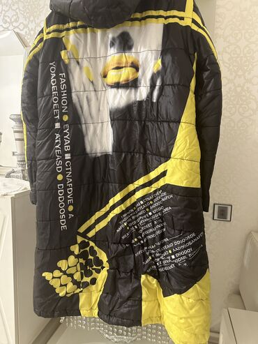 дождевик купить в баку: Bahali butikden alinib ovesize model s-l razmere gedir uzunluq 100sm