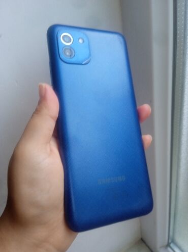 Şarj cihazları: Samsung Galaxy A13, 32 GB, rəng - Mavi, Barmaq izi, İki sim kartlı
