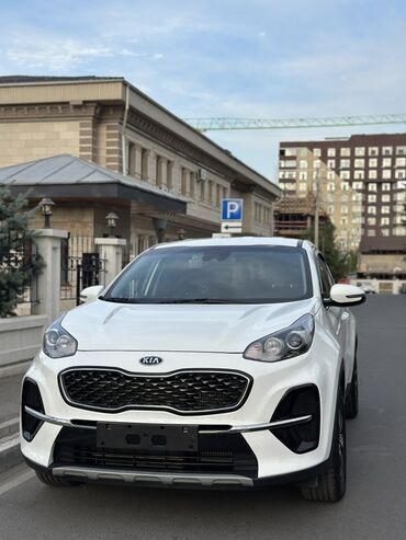 срочно в связи с переездом: Kia Sportage: 2019 г., 2 л, Автомат, Дизель, Кроссовер