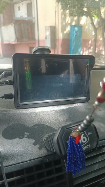 Videoreqistratorlar: Monitor, Cihaz paneli, LCD displey