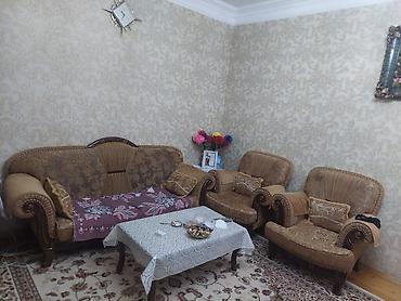 salon divan: Klassik üslublu mebel dəsti - Tərkibi: 1 geniş divan, 2 bəyaz kreslo — 1