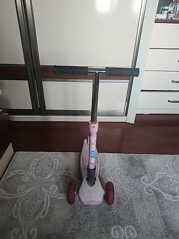 Samokatlar: Uşaq skuterı – 3 təkərli, sükanlı model - Rəng: açıq çəhrayı - — 1