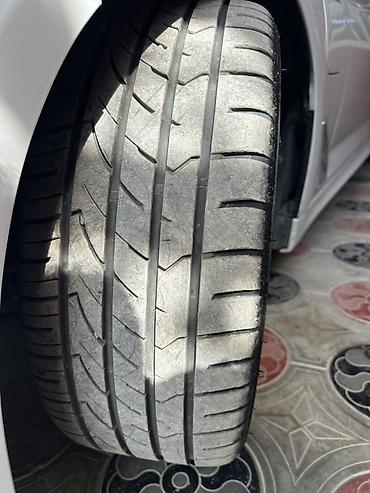 bmw disqi: Məhsul: g30 Avtomobil üçün yüngül lehimli disklər və 4 fəsil təkər — 4