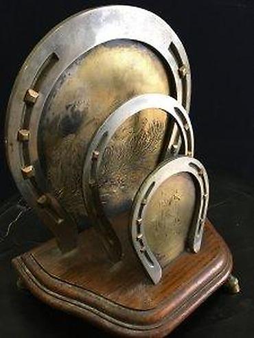 Staro posuđe i escajg: DRŽAČ ZA PISMA, POTKOVICE, DRVO, METAL, JAHRHUNDERTWENDE | Držač za — 14