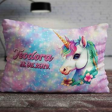 Jastuci: Dimenzije jastuka 45x32 su 1999 din i 32x32 su 1999 din. Dizajn na lalafo.rs — 17 Jastuci: Dimenzije jastuka 45x32 su 1999 din i 32x32 su 1999 din. Dizajn — 17