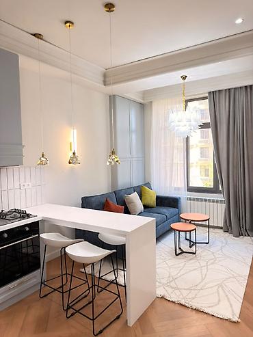 2 комнаты, 48 м², Асанбай мкр Элитка, 2 этаж, Дизайнерский ремонт