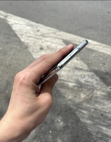 Samsung Galaxy S10, 128 ГБ, цвет - Белый, Сенсорный