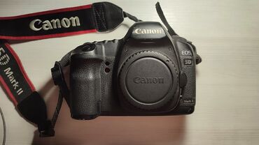 Фотоаппараты: Продаю фотоаппарат Canon 5D mark 2 В хорошем состоянии все отлично