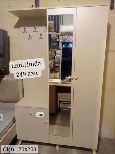termo gəncə: Yeni, Açılan, 3 qapılı Düz dolab, Dəhliz dolabı
