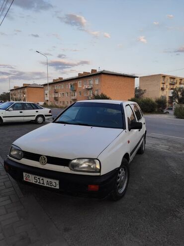 титан на гольф: Volkswagen Golf Variant: 1994 г., 1.8 л, Механика, Бензин, Универсал