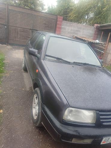 baic eu5: Volkswagen Vento: 1993 г., 1.8 л, Механика, Бензин, Седан — 6