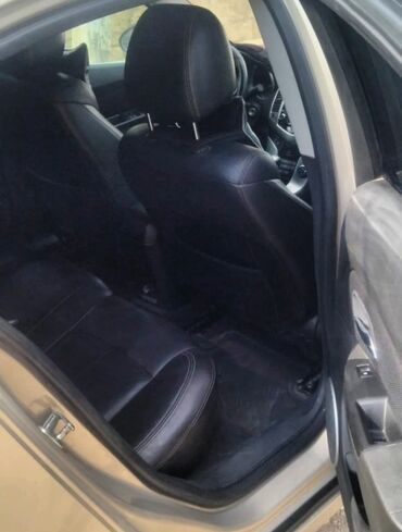 Chevrolet: Chevrolet Cruze: 1.4 l | 2011 il 212400 km Sedan — 16