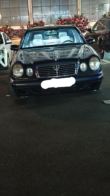 mercedes benz e250: Mercedes-Benz E-Class W210 sedan - Korpus: 4 qapılı sedan, tünd mavi — 1