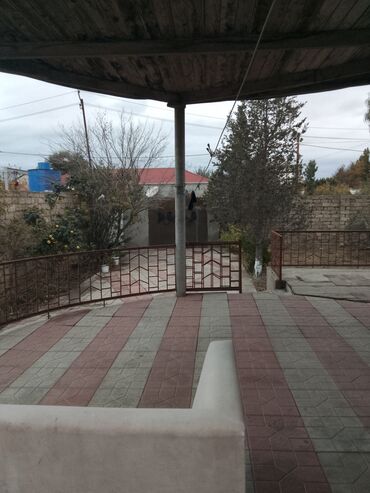 Uzunmüddətli kirayə mənzillər: Sibrizə yaxin məsafə ana yola 250 metrdir.Təmiz və sakit məkan Pirsagi -da lalafo.az — 11 Uzunmüddətli kirayə mənzillər: Sibrizə yaxin məsafə ana yola 250 metrdir.Təmiz və sakit məkan Pirsagi — 11