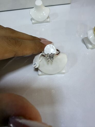 Bijuteriya dəstləri: Qadın bəzək aksesuarları – geniş seçim Məhsullar: - Qızılı tonlarda — 143