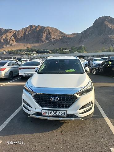 ford transit 2003: Hyundai Tucson: 2018 г., 1.7 л, Автомат, Дизель, Кроссовер — 1