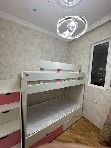Quruducular: Oğlan və qız üçün, Yeni, Çarpayı, Matras ilə, Siyirməli