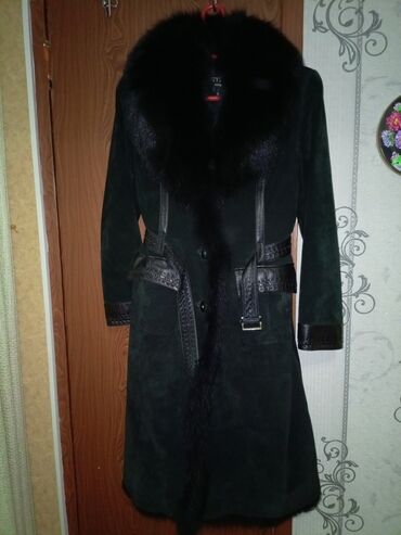 чёрное женское пальто: Пальто, Зима, Замша, Длинная модель, С поясом, 4XL (EU 48)