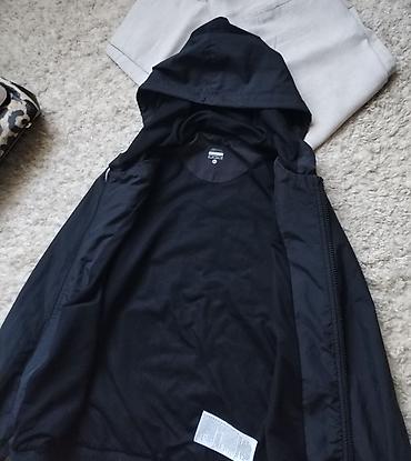 versace ranac: NIKE suskava jakna u velicini XS. Boja crna sa belim natpisom brenda — 8