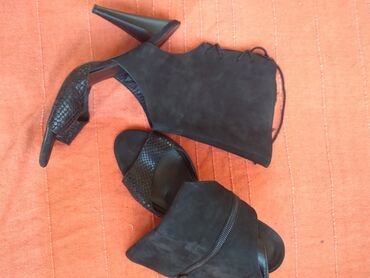 замшевые женские ботинки в Азербайджан | Туфли: Босоножки б/у в хорошем состоянии.замшевые