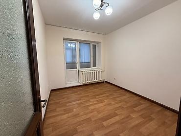 Сдаю Офис целиком: Колл-центр, IT-компания, 160 м², В жилом комплексе, С ремонтом, Первая линия, С отдельным входом, С высокими потолками