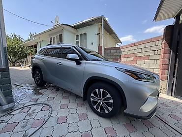 Транспорт: Toyota Highlander: 2021 г., 3.5 л, Автомат, Бензин, Кроссовер — 2