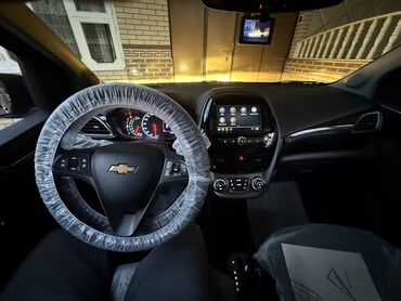Chevrolet: Chevrolet Spark: 2018 г., 1 л, Вариатор, Бензин, Хэтчбэк — 19