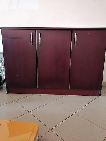 jysk ormari za kupatilo: Drveni komoda/ormarić za trpezariju ili dnevnu sobu - Materijal — 1