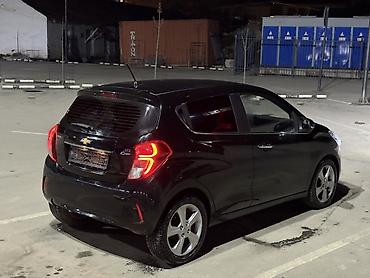 Chevrolet: Chevrolet Spark: 2017 г., 1 л, Автомат, Бензин, Хэтчбэк — 3