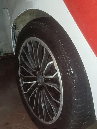 keci qiymeti: Disk təkər satılır. r17 245 45. 8bolt (universal) çox maşına gedir — 3