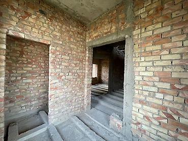 Продажа коттеджей и домов: Продается недостроенный дом, ж/м Арча_Бешик, ул.Бердибаева на первой — 5