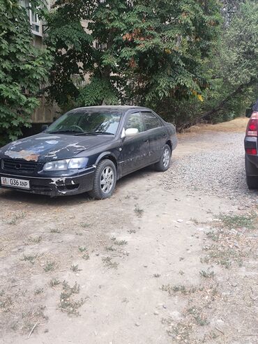 купить машину шевроле: Toyota Camry: 2001 г., 2.2 л, Автоматтык, Бензин, Седан