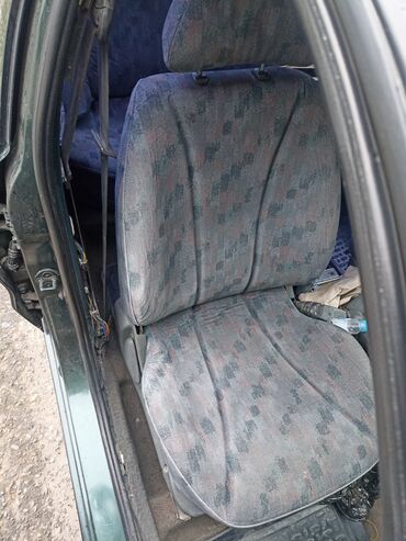 ткань лен: Переднее сиденье, Ткань, текстиль, Hyundai 1995 г., Б/у, Аналог
