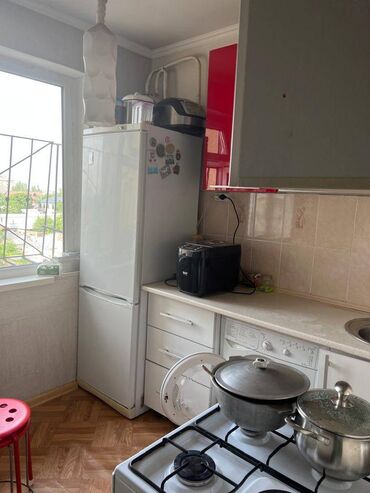 Продажа квартир: 3 комнаты, 60 м², 104 серия, 4 этаж